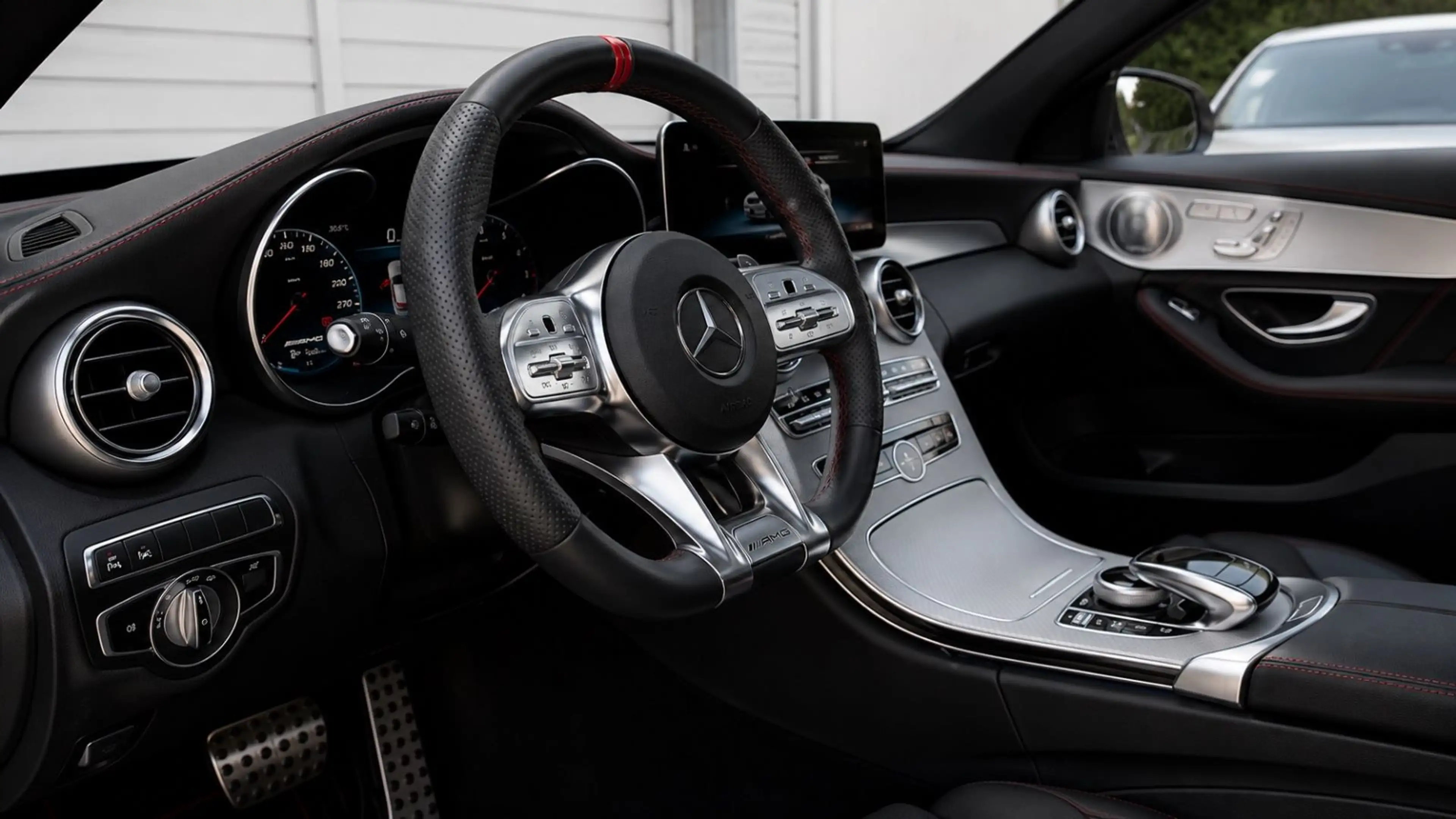 Mercedes-Benz C 43 AMG /FACELIFT/Burmester/360Grad/Headup/Pano — photo 12