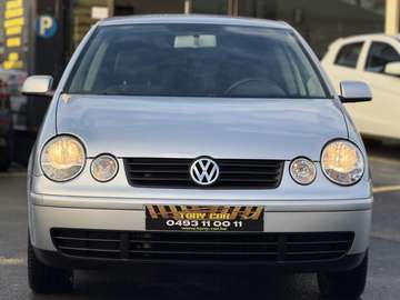 Polo1.4i16v*boîte auto*A/C*contrôl technique