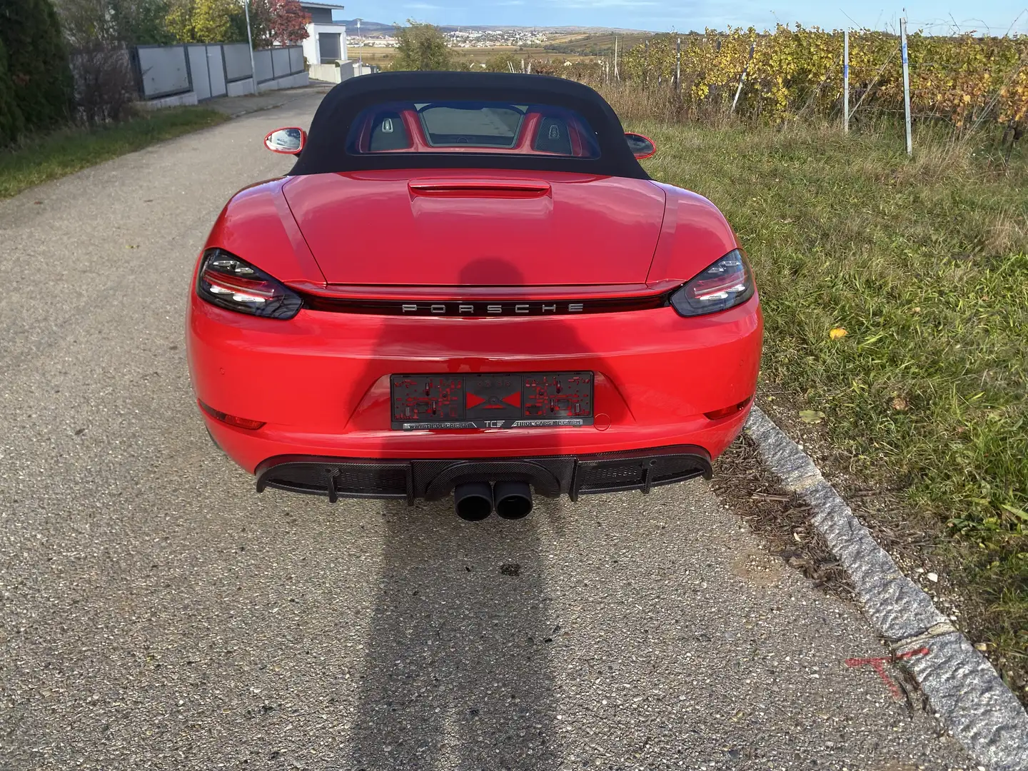 Porsche 718 Boxster S / Chrono Rot - 1
