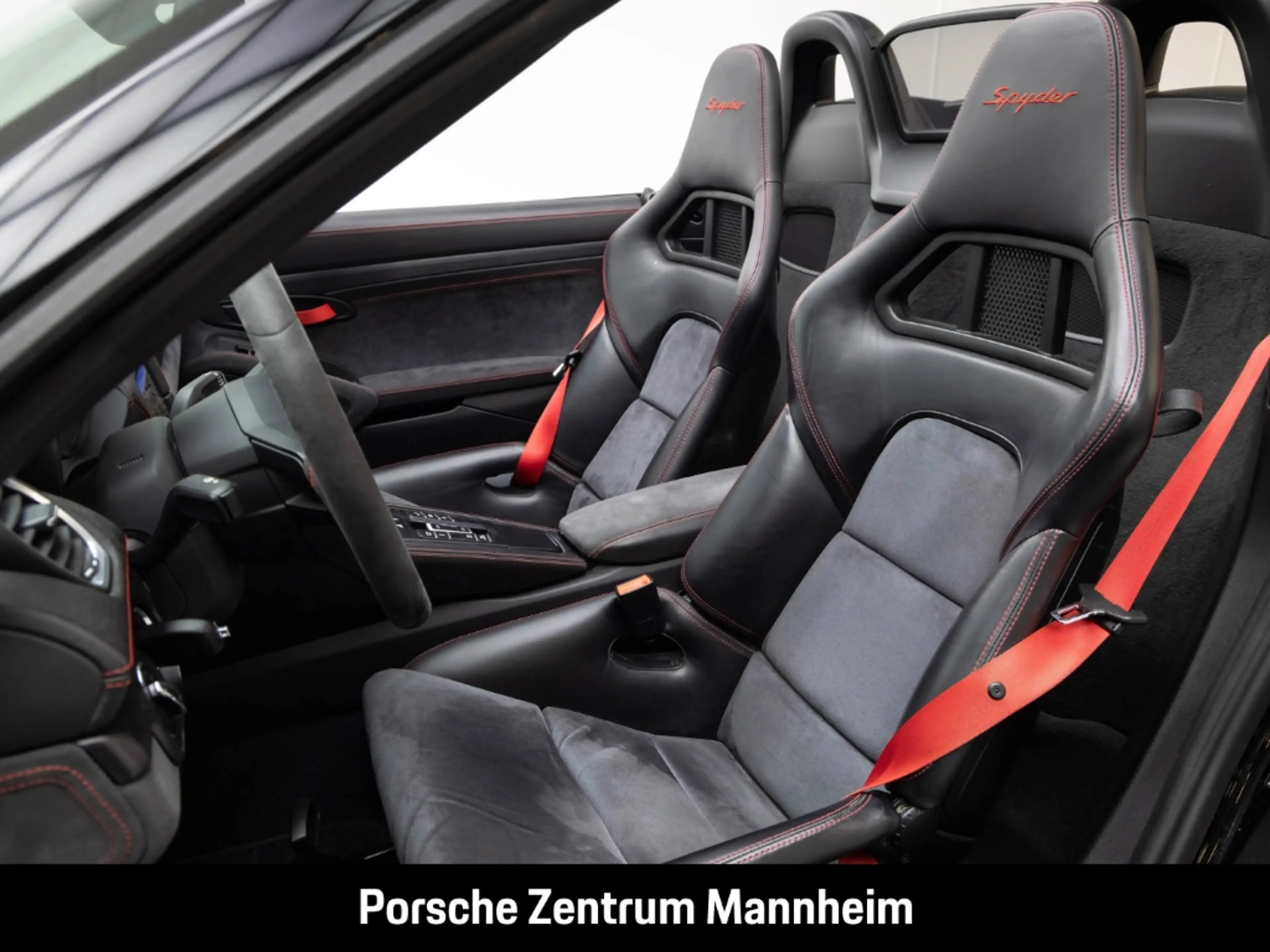 Porsche 718 Spyder Sportschale LED Kamera Navi Sitzheizung — photo 5
