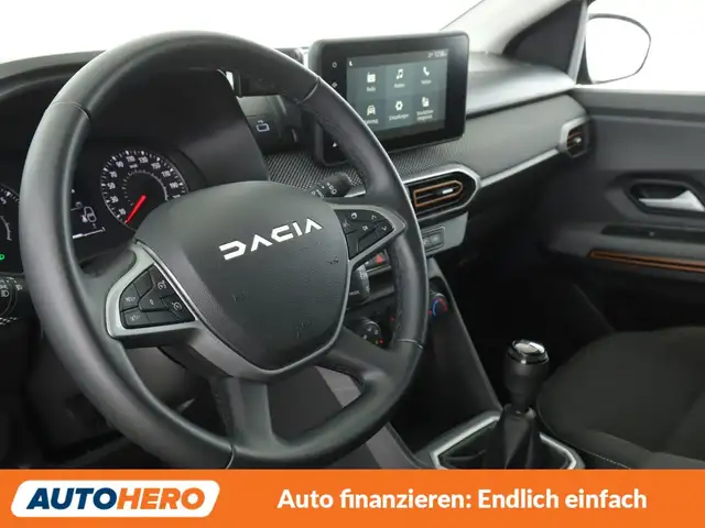 Dacia Sandero view 11