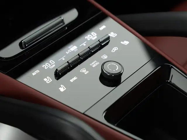 Porsche Cayenne view 10