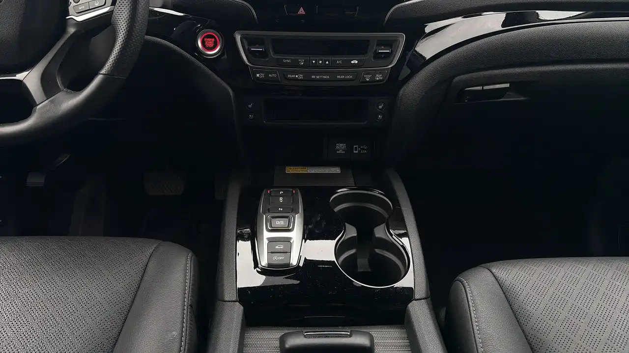 Honda Passport снимка Honda Passport