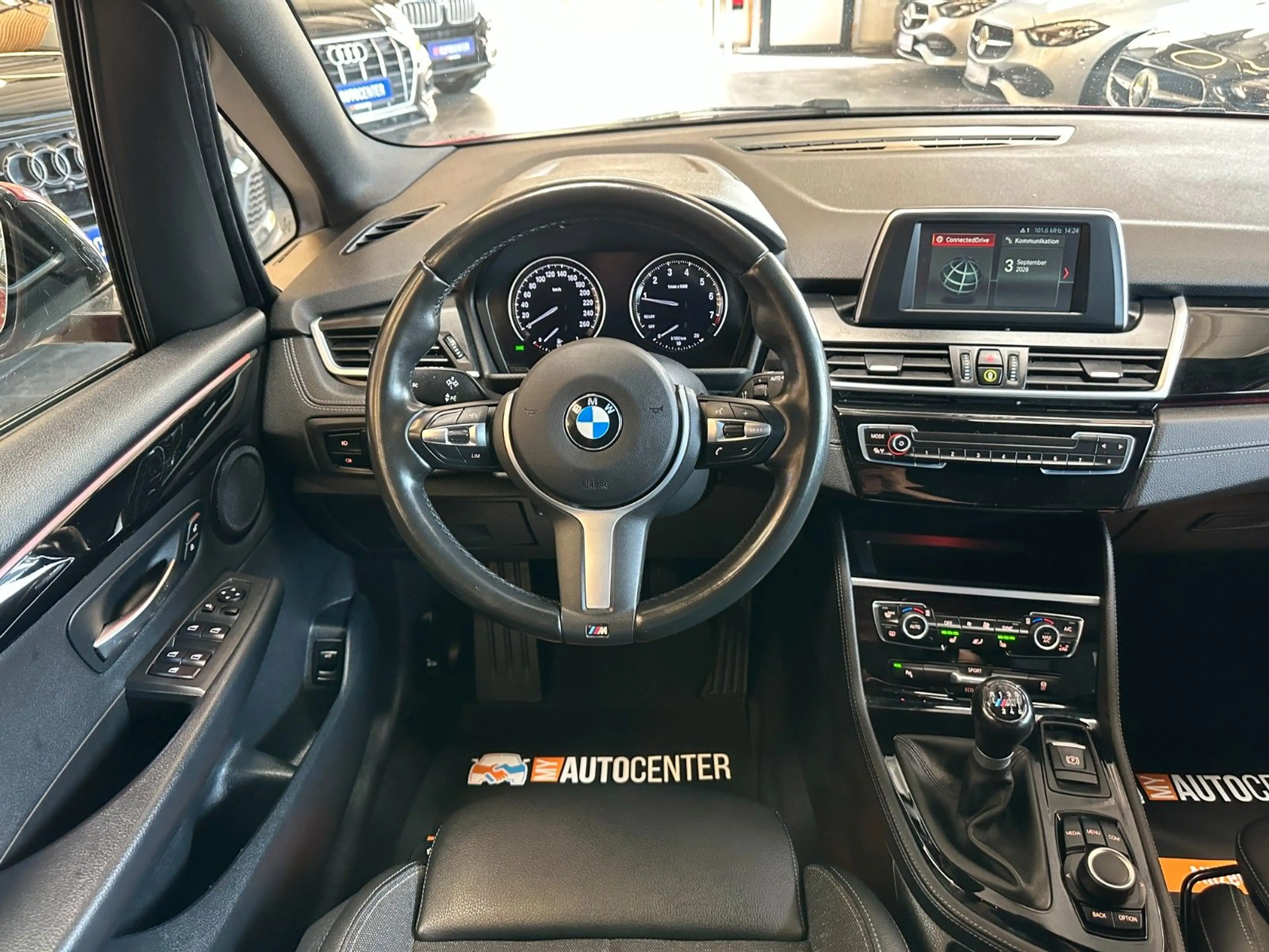 BMW 218 *PDC*AHK*2-ZONEN* — photo 7