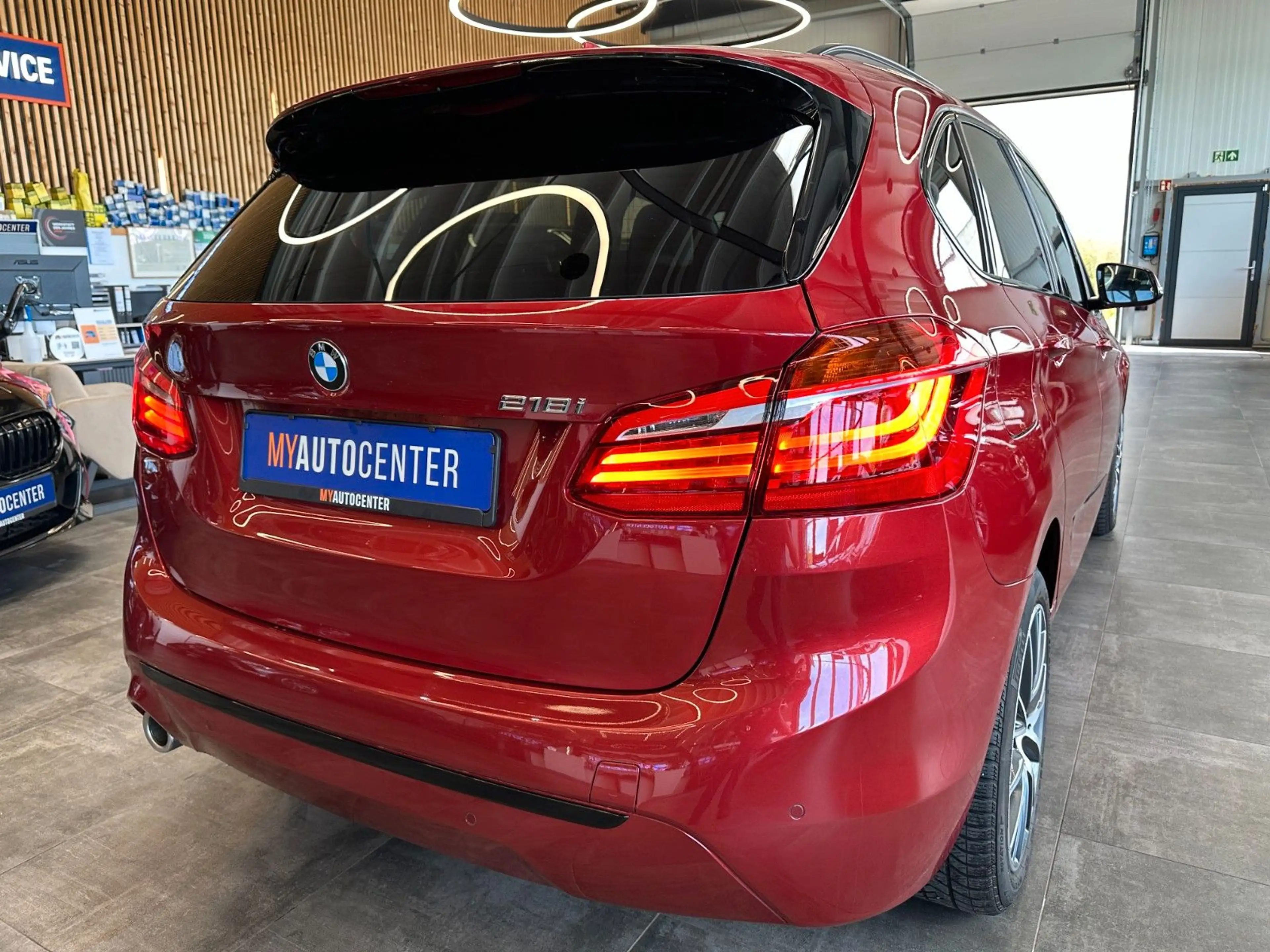 BMW 218 *PDC*AHK*2-ZONEN* — photo 2