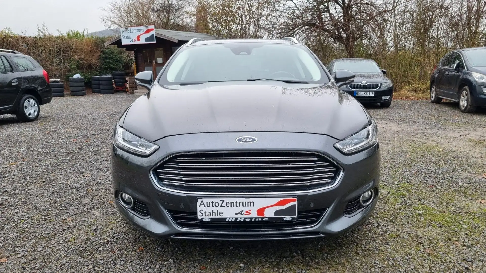 Ford Mondeo Turnier Titanium*Automatik*/Inkl.Garantie Grau - 2