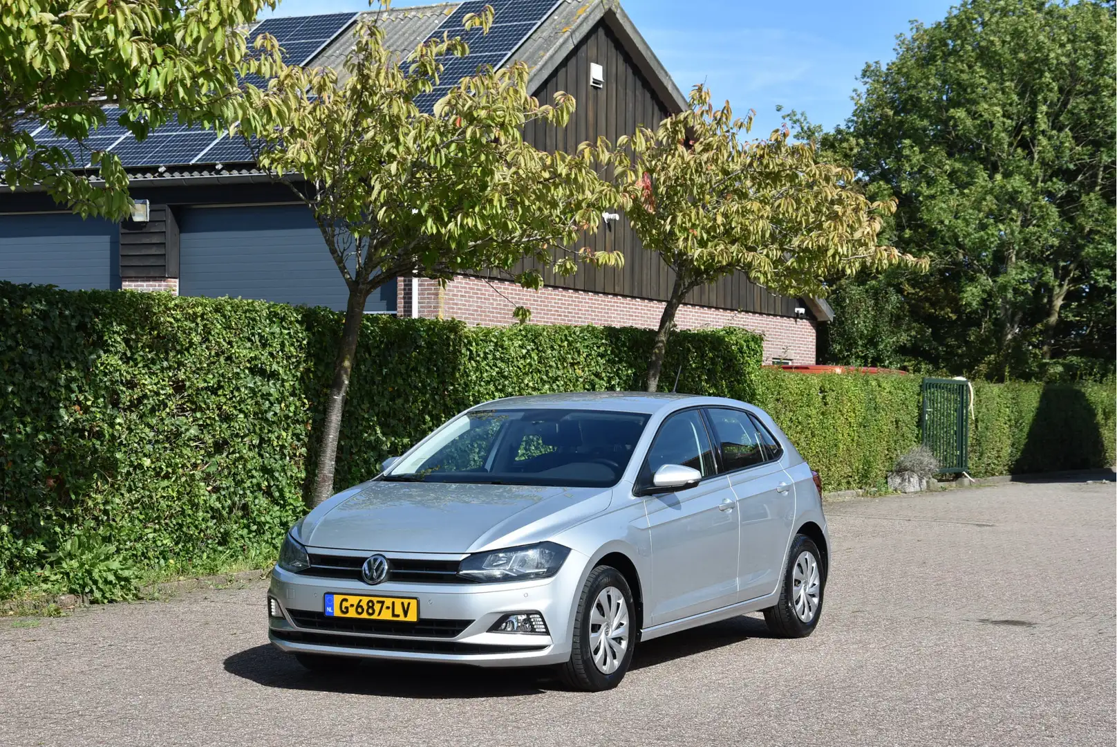 Volkswagen Polo 1.0 TSI 96 pk Virtueel cockpit PDC NAP 1e eigenaar Gris - 1
