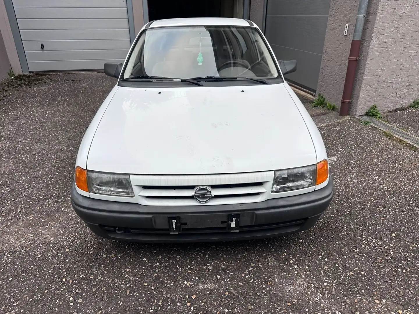 Opel Astra 1.8 GL Automatik H-Zulassung Weiß - 2