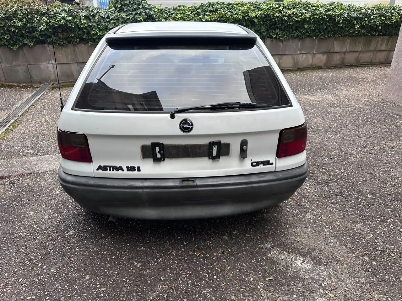 Opel Astra 1.8 GL Automatik H-Zulassung, foto 3