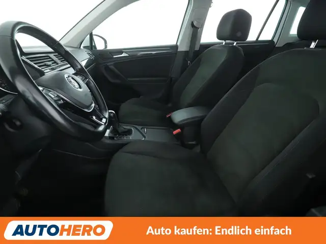 Volkswagen Tiguan view 10