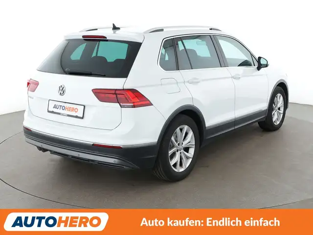 Volkswagen Tiguan view 6