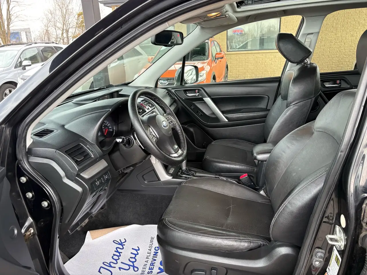 Subaru Forester снимка Subaru Forester