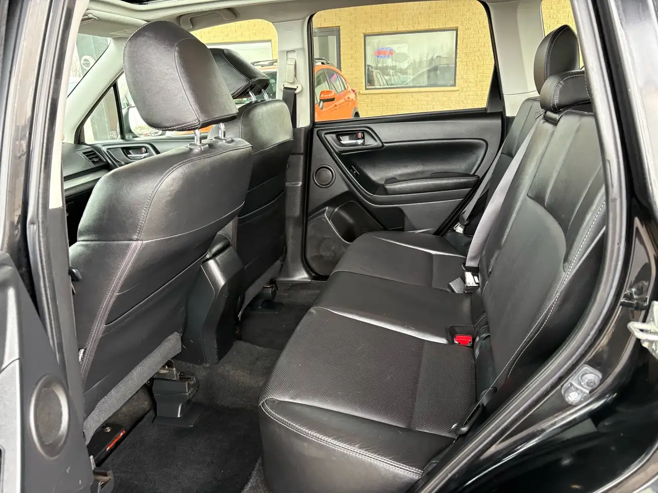 Subaru Forester снимка Subaru Forester