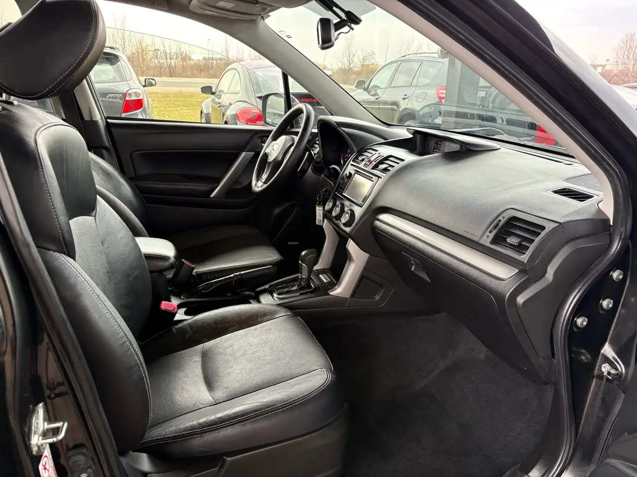 Subaru Forester снимка Subaru Forester