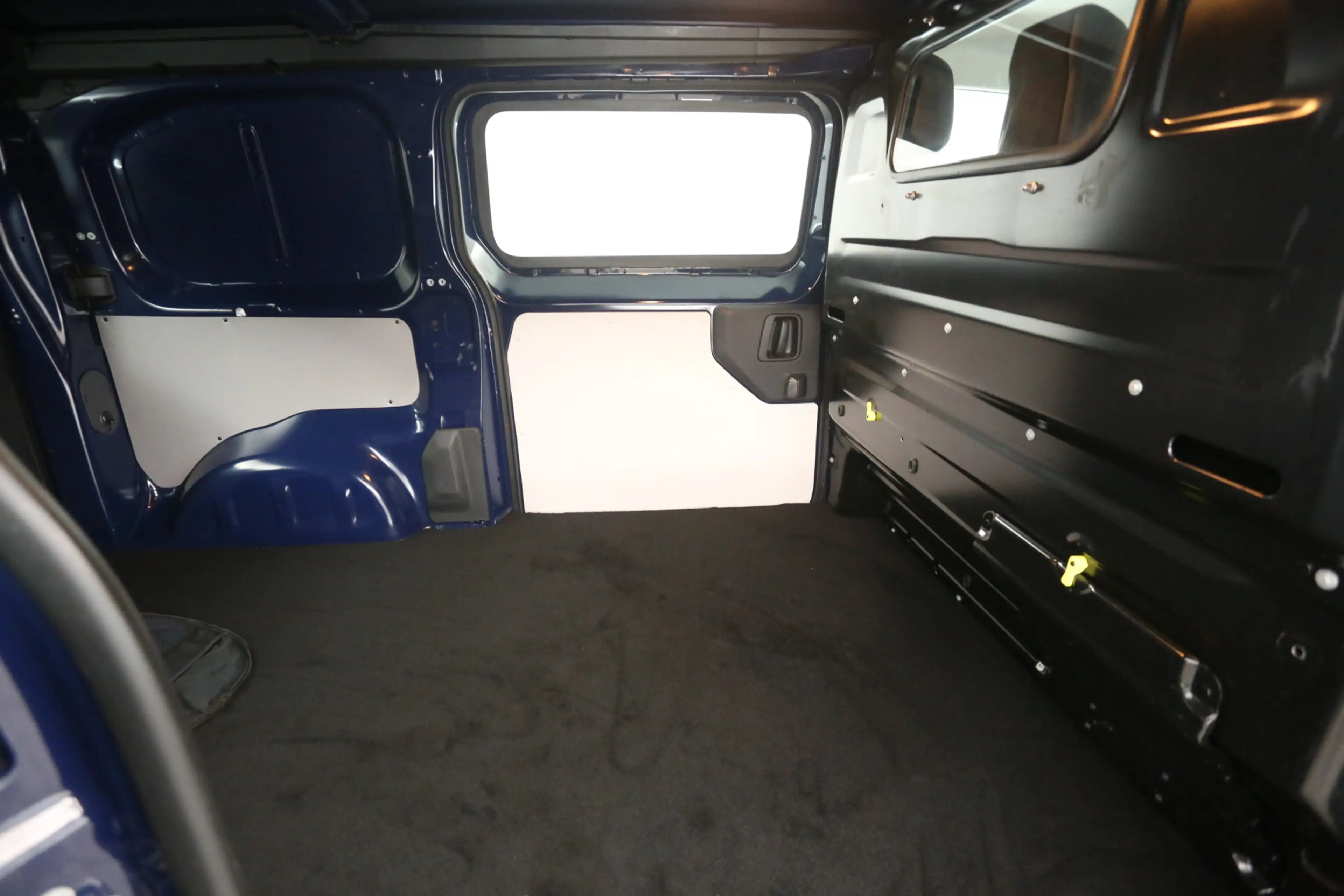 Fiat Scudo e-Scudo Peugeot e-Expert Standard Pro 75 kWh L2H1 — photo 26