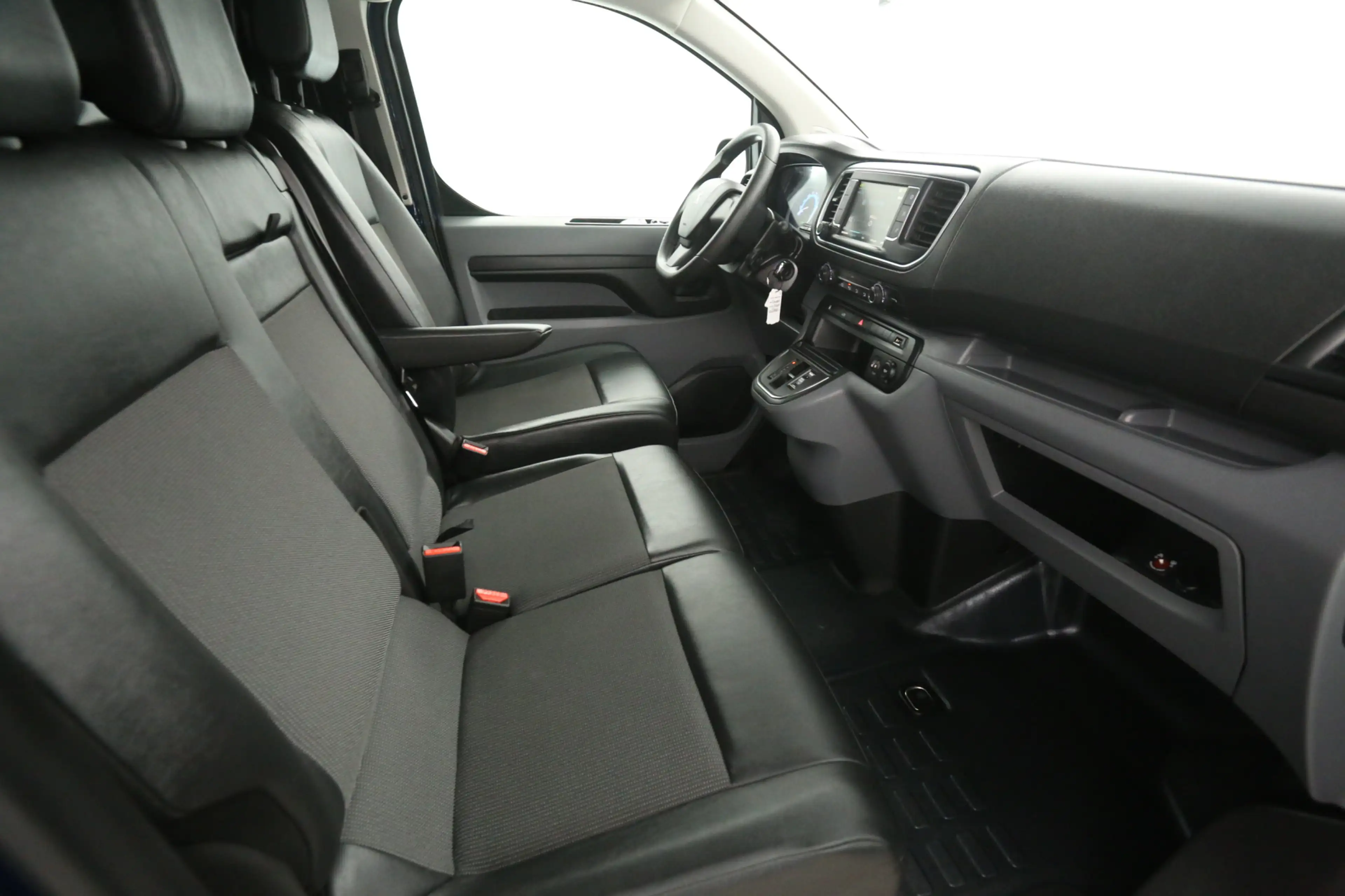 Fiat Scudo e-Scudo Peugeot e-Expert Standard Pro 75 kWh L2H1 — photo 25