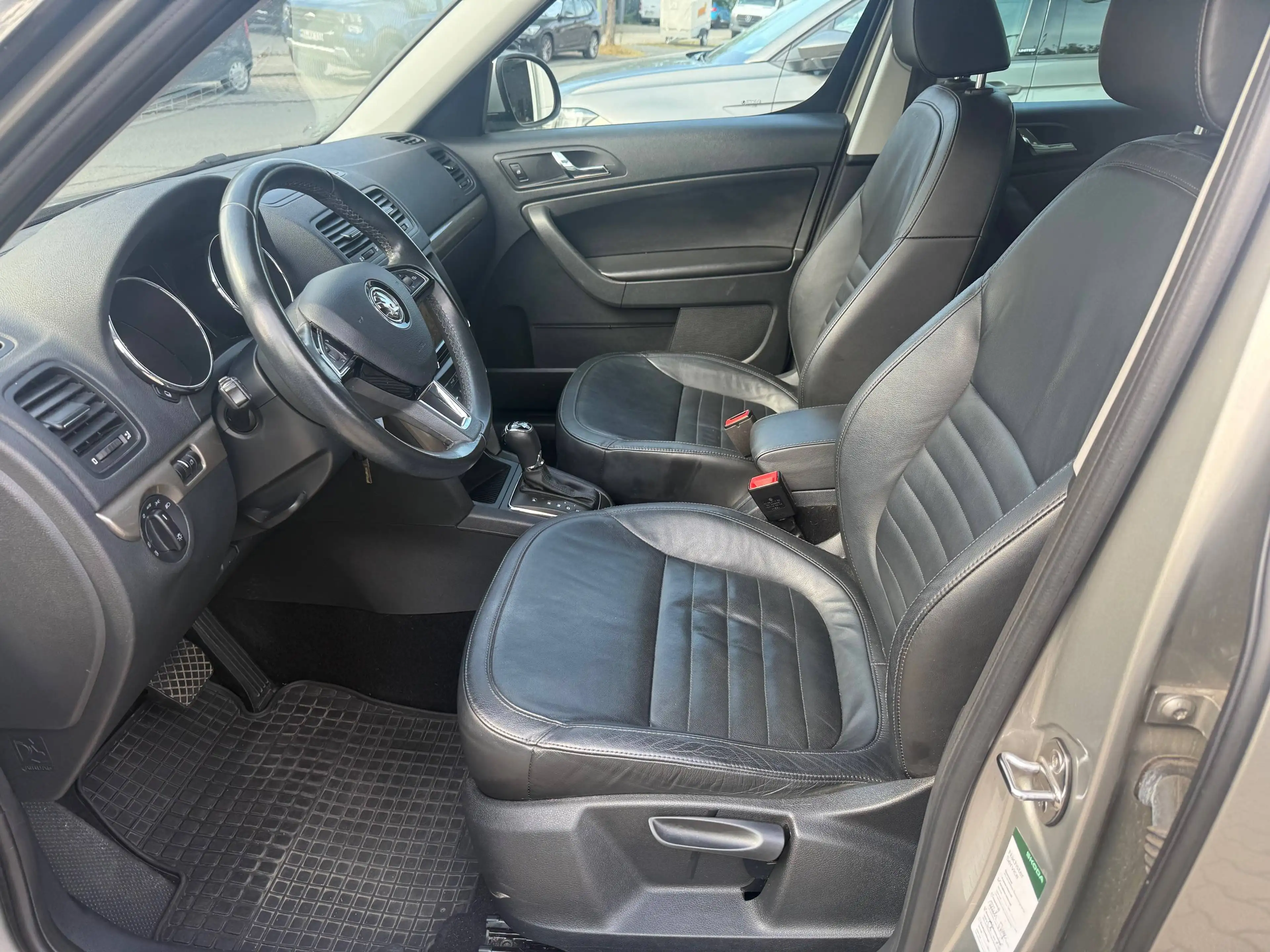 Skoda Yeti Style Outdoor 4x4 - — photo 9