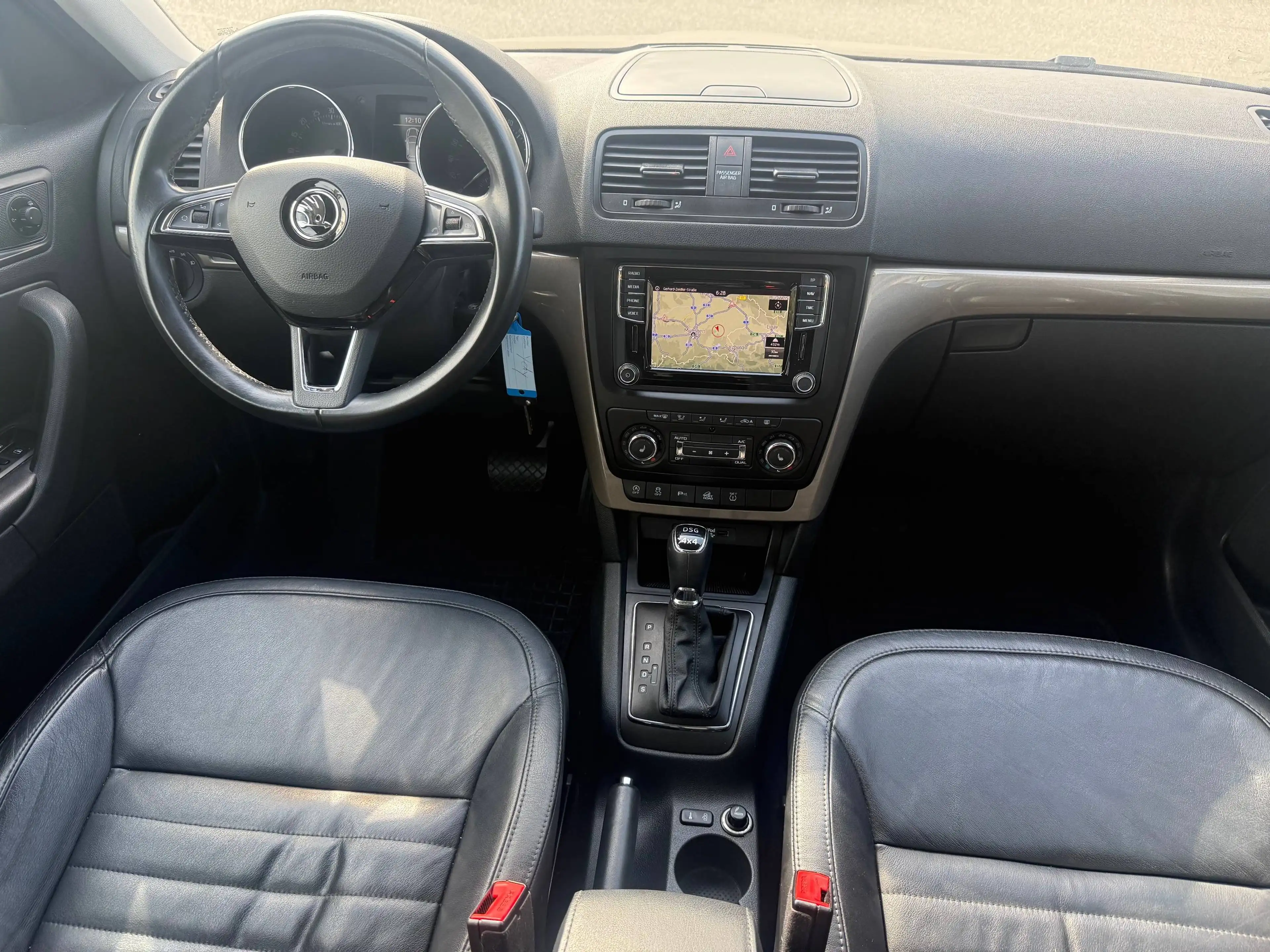 Skoda Yeti Style Outdoor 4x4 - — photo 10
