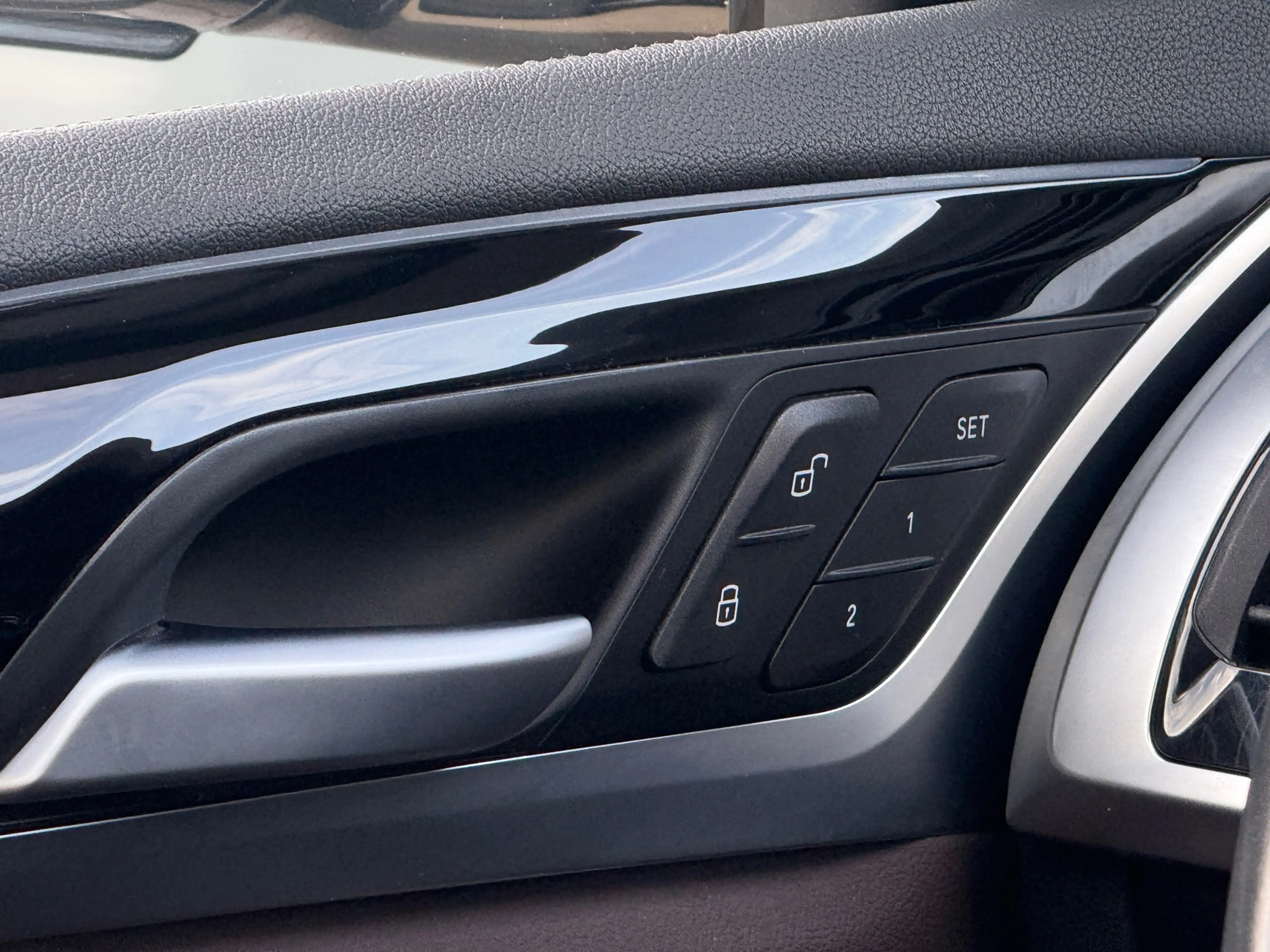BMW iX3 Executive 80 kWh 96% SOH PANO|LEDER|TREKHAAK — photo 19