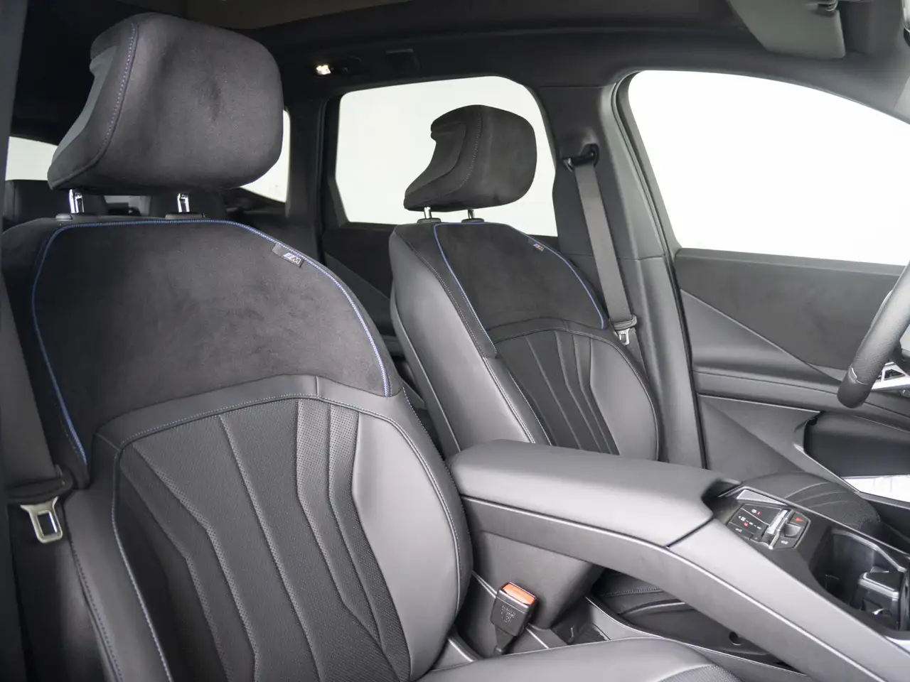 BMW iX3 2026