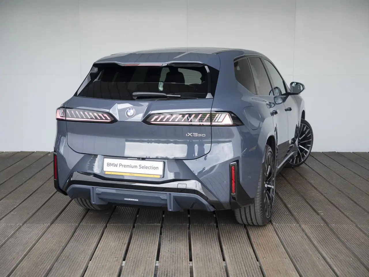 BMW iX3 2026