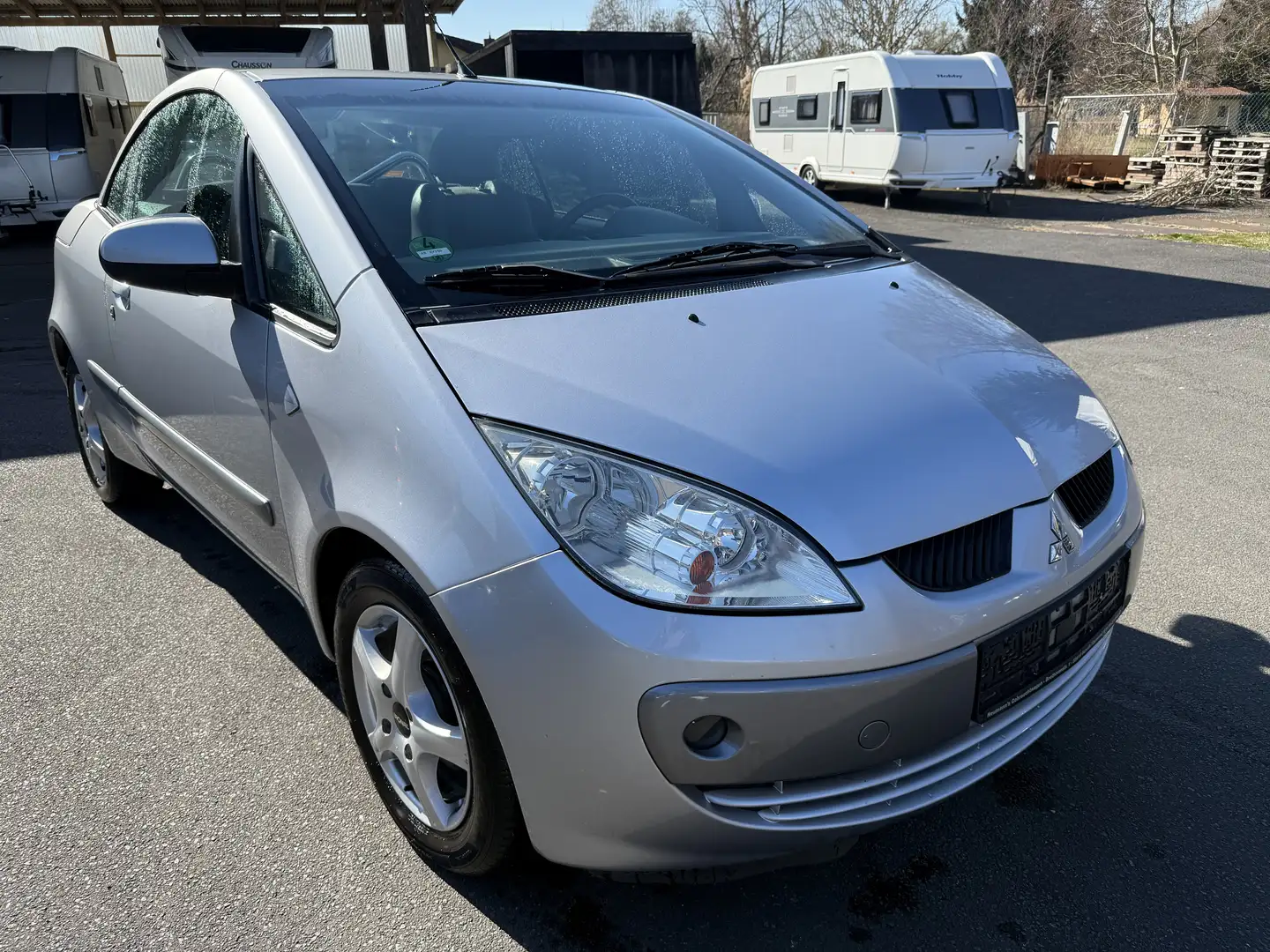 Mitsubishi Colt Invite Grau - 1