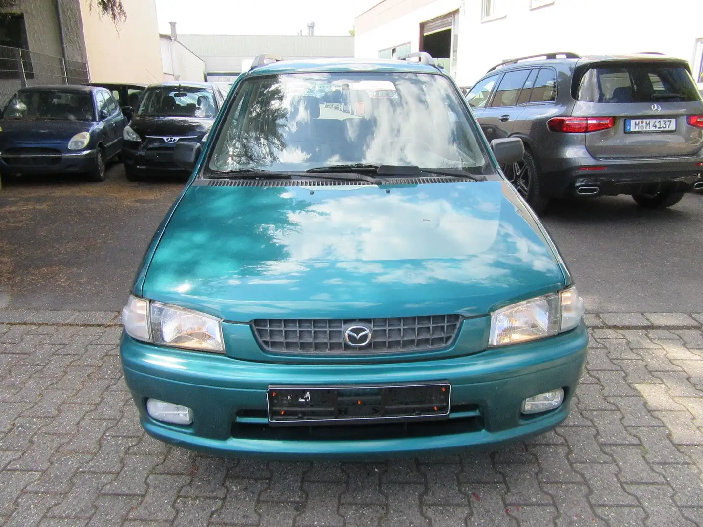 Mazda Demio Verde - 2