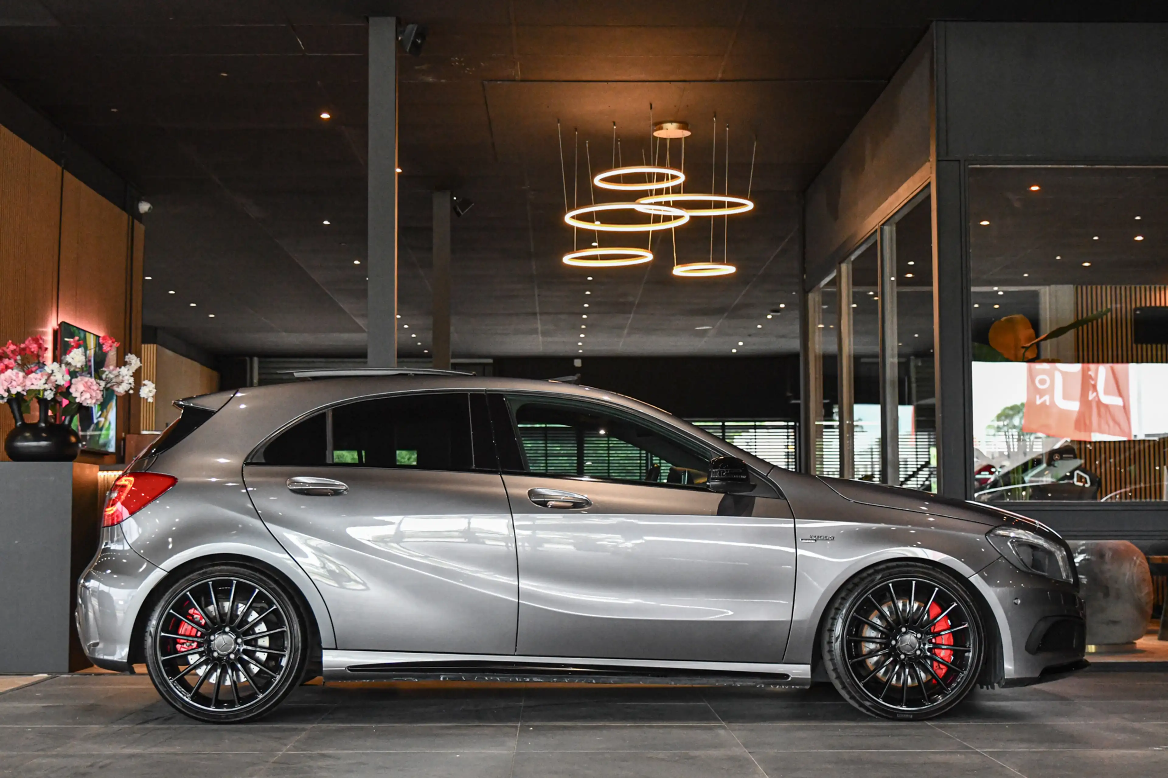 Mercedes-Benz A 45 AMG 4MATIC, Schaalstoelen, Pano, Memory, Camera, Harma — photo 6