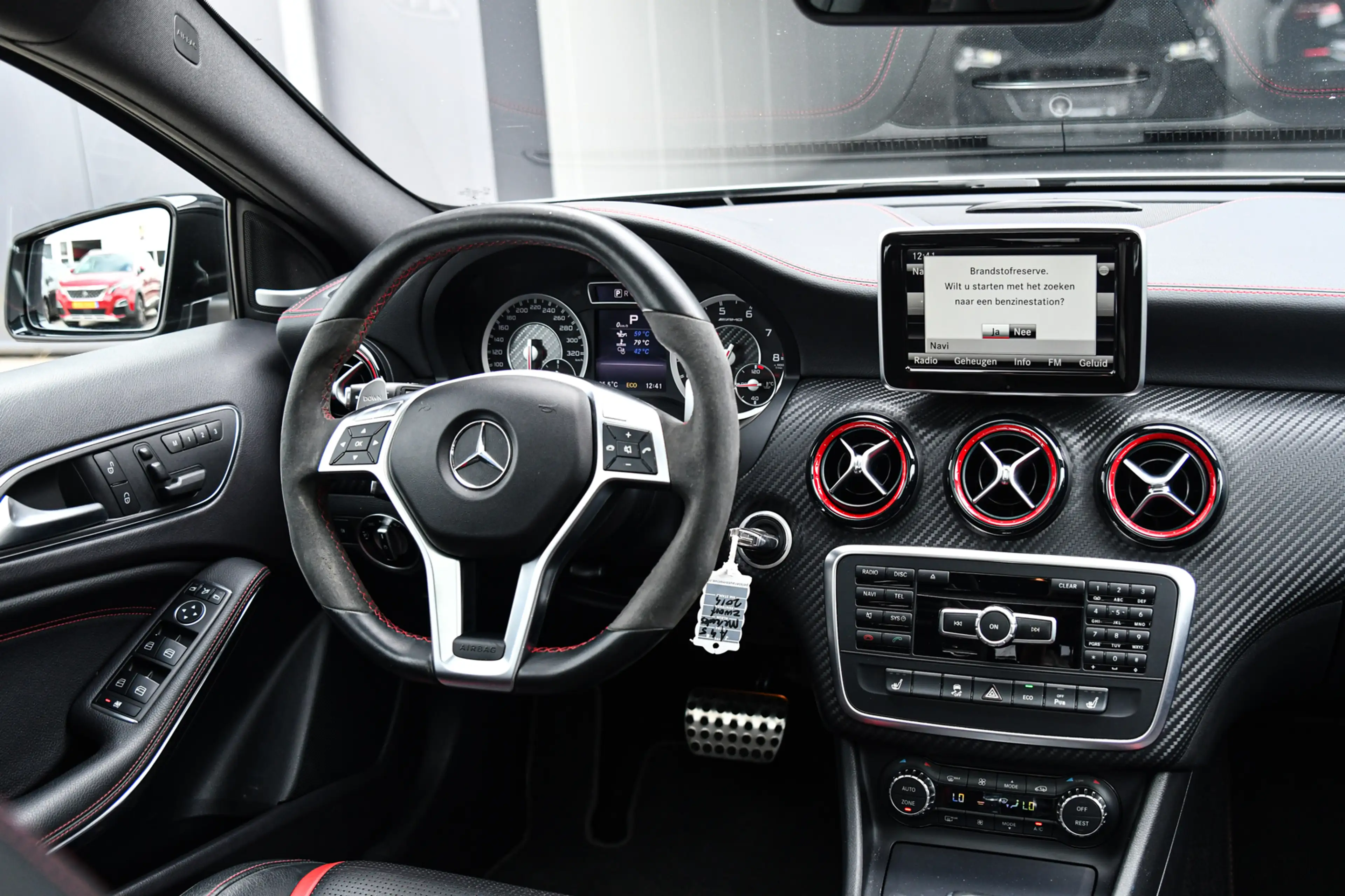 Mercedes-Benz A 45 AMG 4MATIC, Schaalstoelen, Pano, Memory, Camera, Harma — photo 11