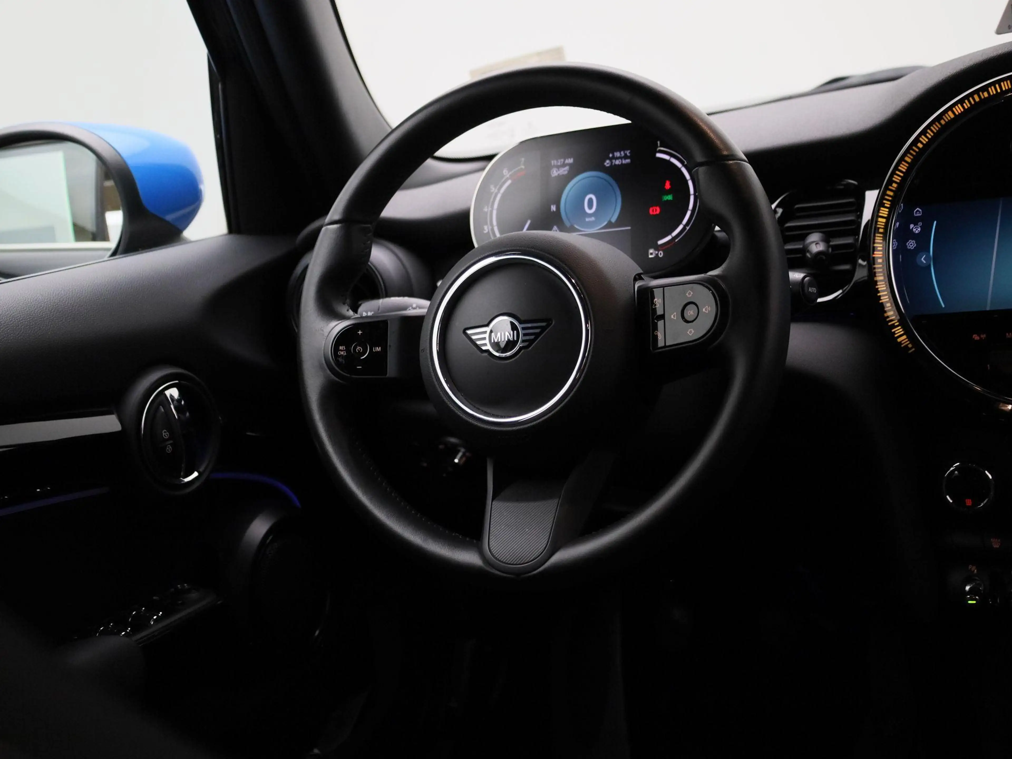 MINI One Mini 5 door LED | NAVI | ECC — photo 9