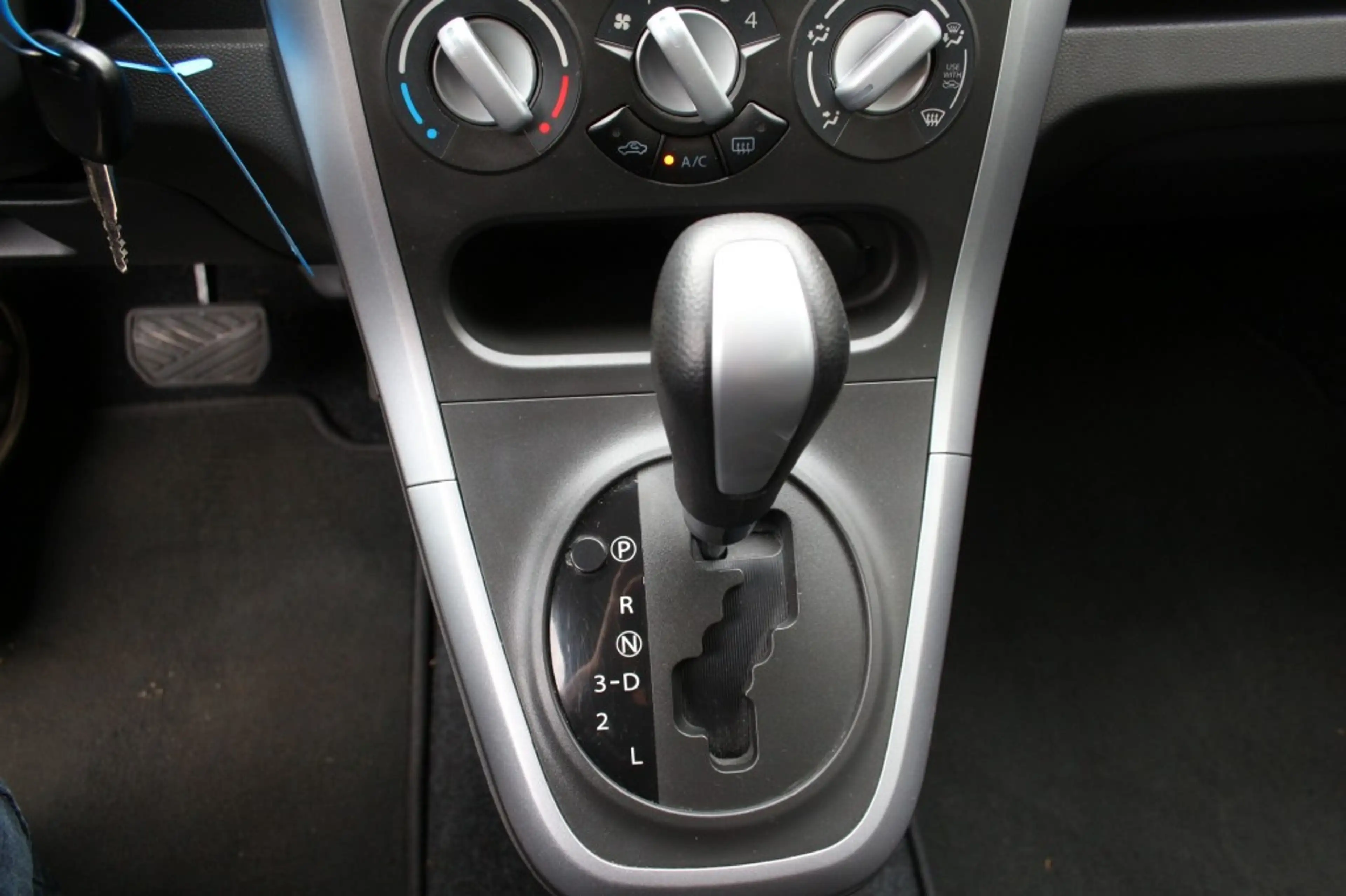 Opel Agila 1.2 Edition, Automaat, Lichtm velgen — photo 20