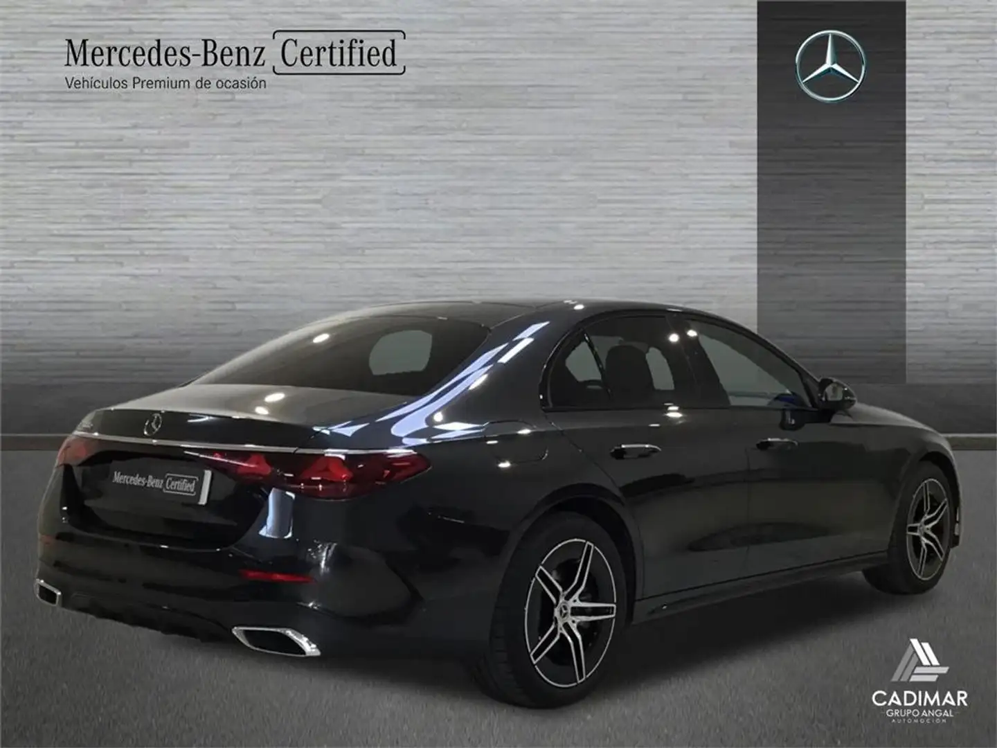 Mercedes-Benz E 300 con tecnología hibrida EQ - 2