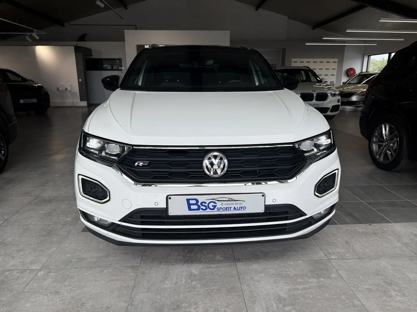 Volkswagen T-Roc 1.6 TDi SCR S*R-line INT/EXT*XENON*GPS*EURO 6d Weiß - 2