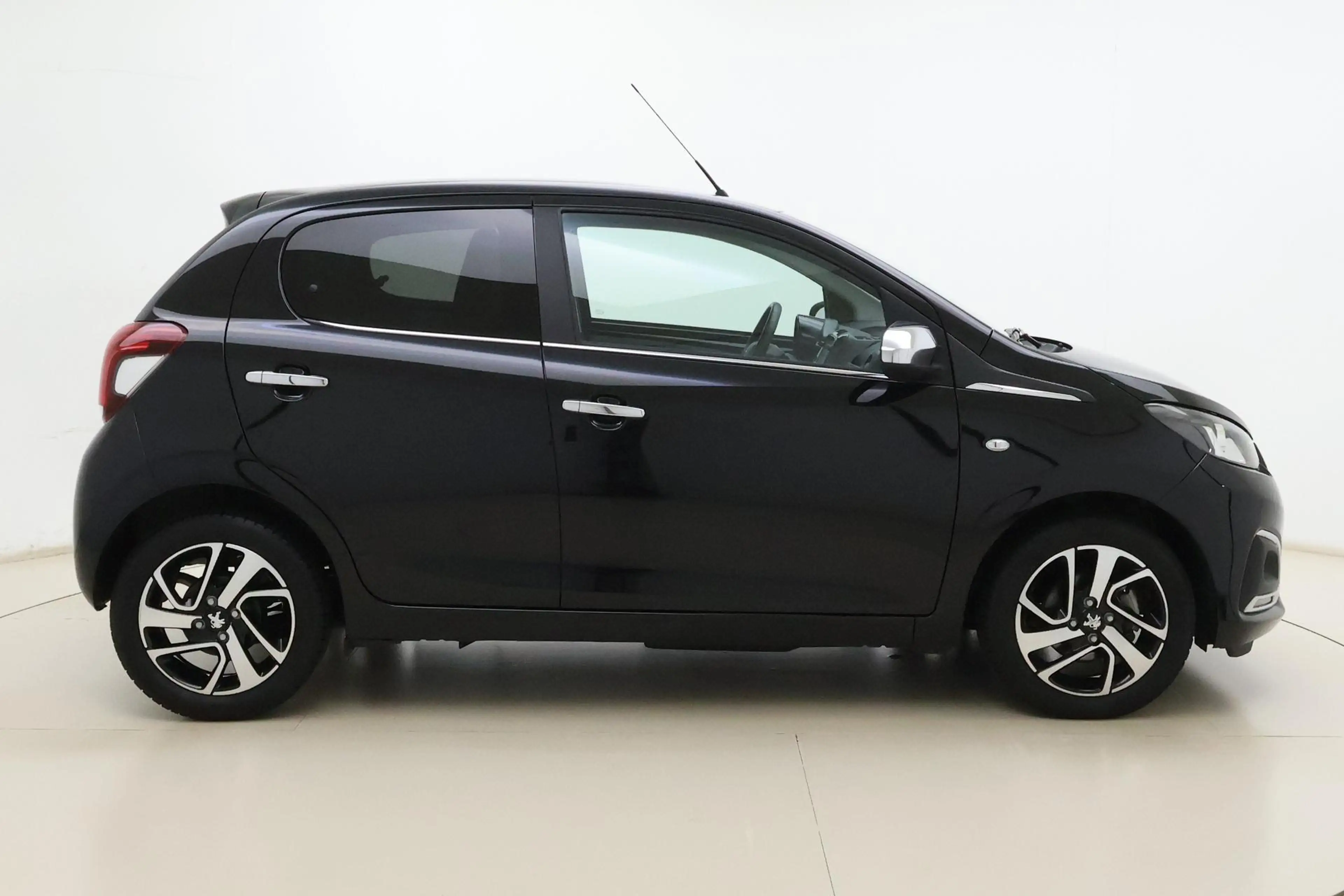 Peugeot 108 1.0 e-VTi Allure 72pk | Climate Control | Lm Velge — photo 11