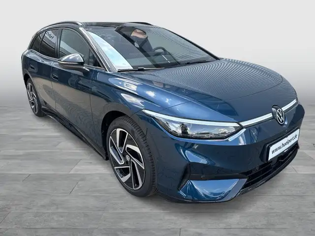 Volkswagen ID.7 view 7