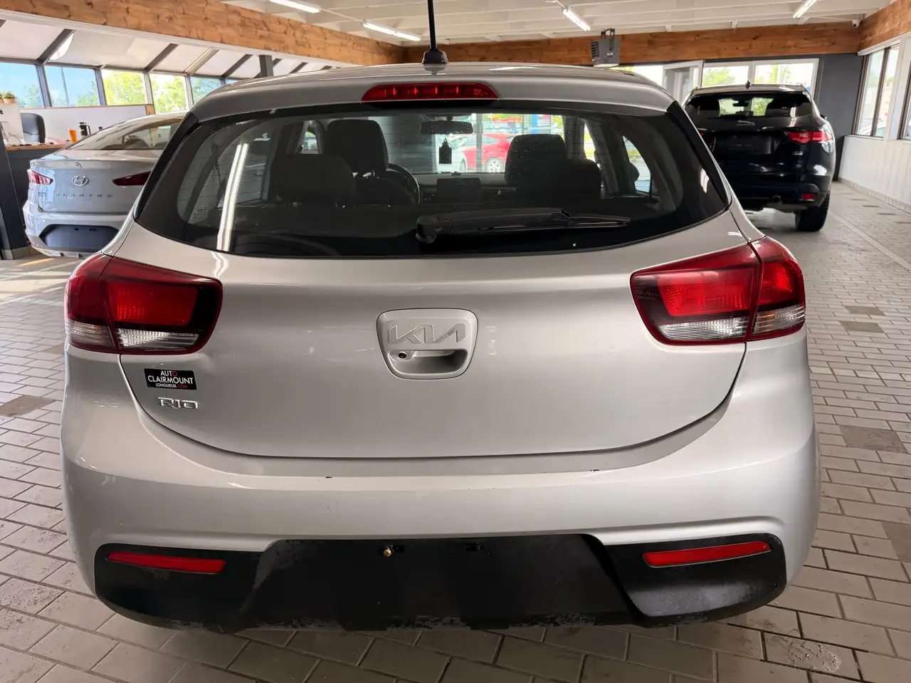 Kia Rio снимка Kia Rio