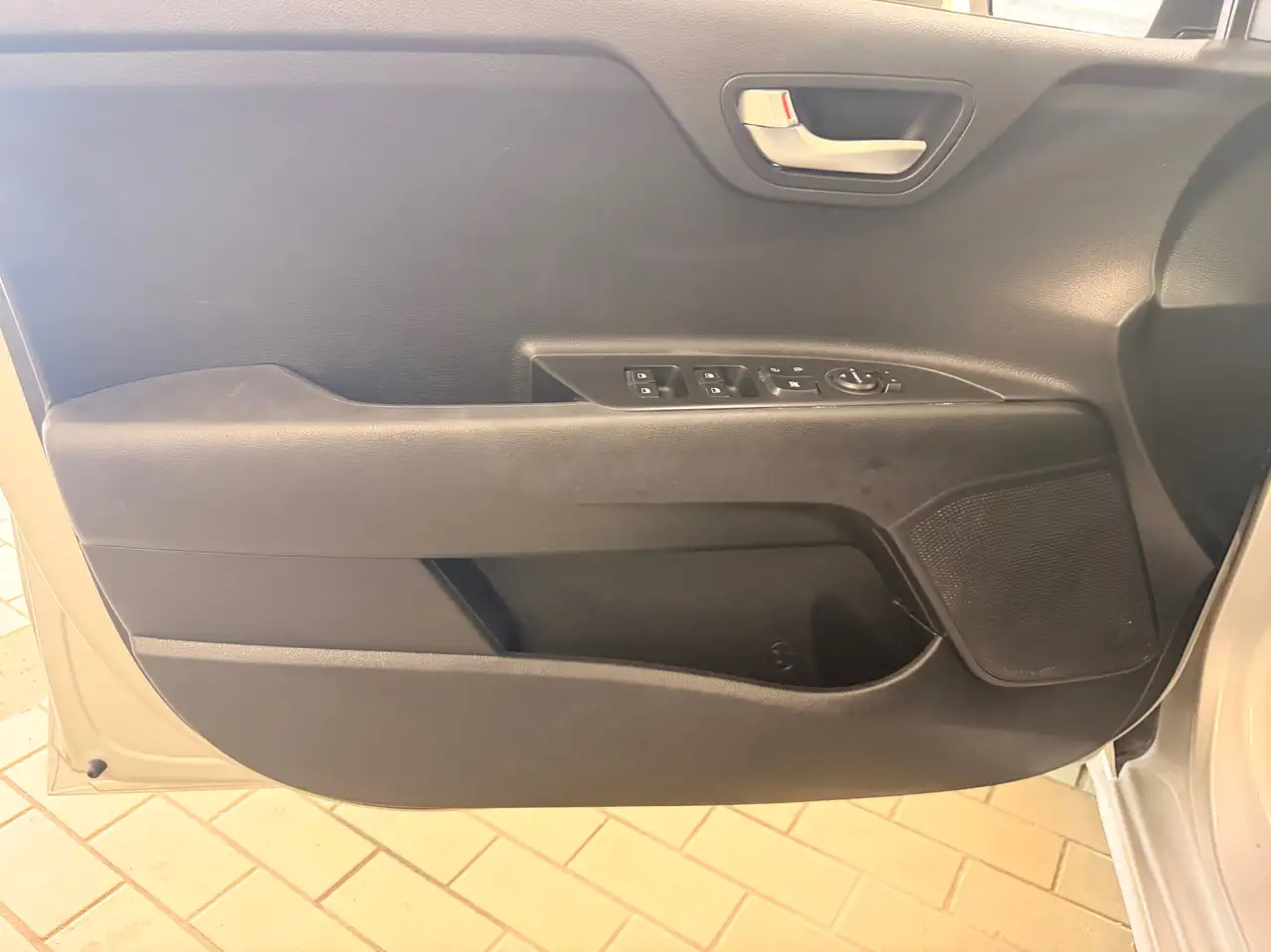 Kia Rio снимка Kia Rio