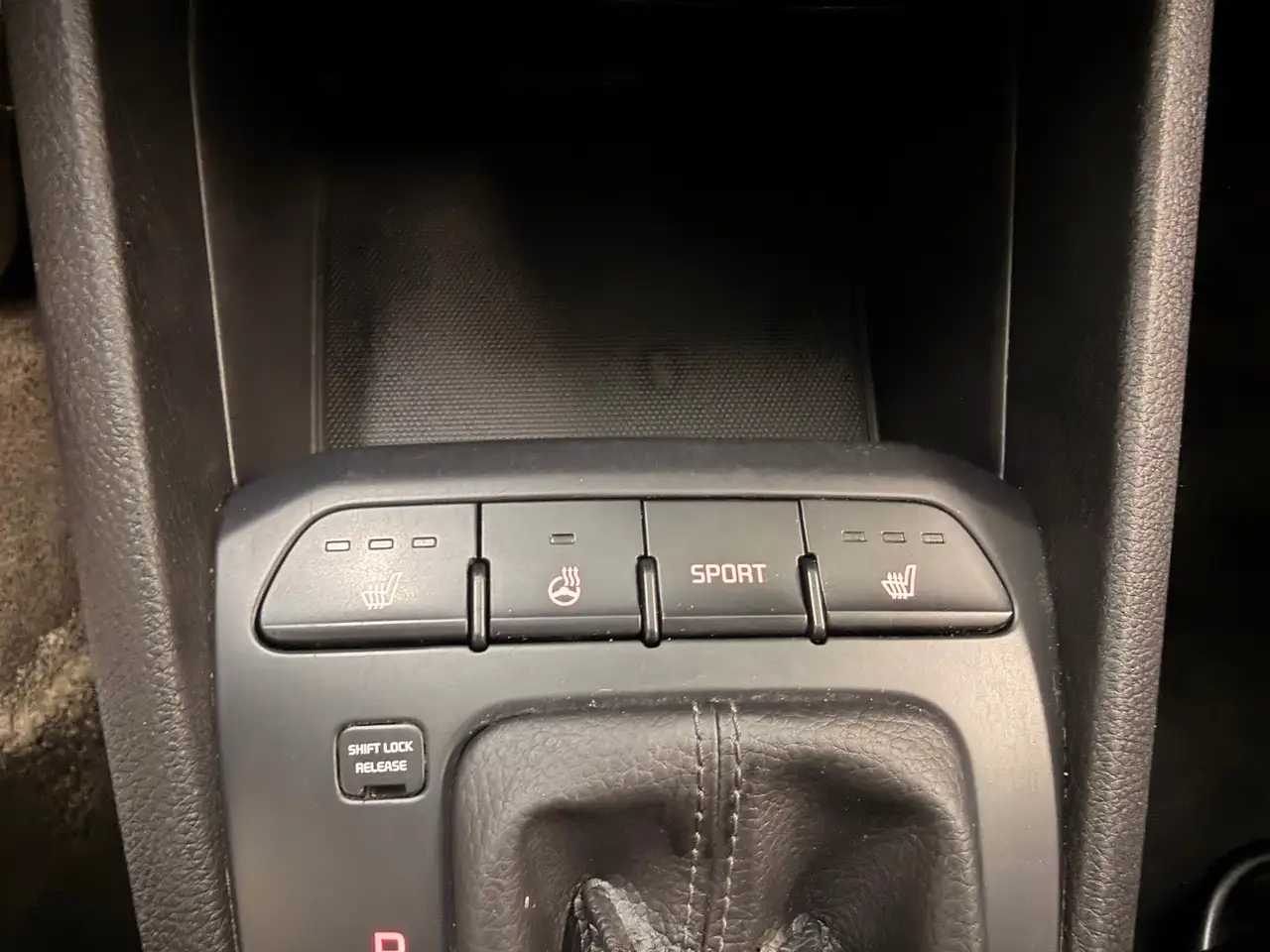 Kia Rio снимка Kia Rio