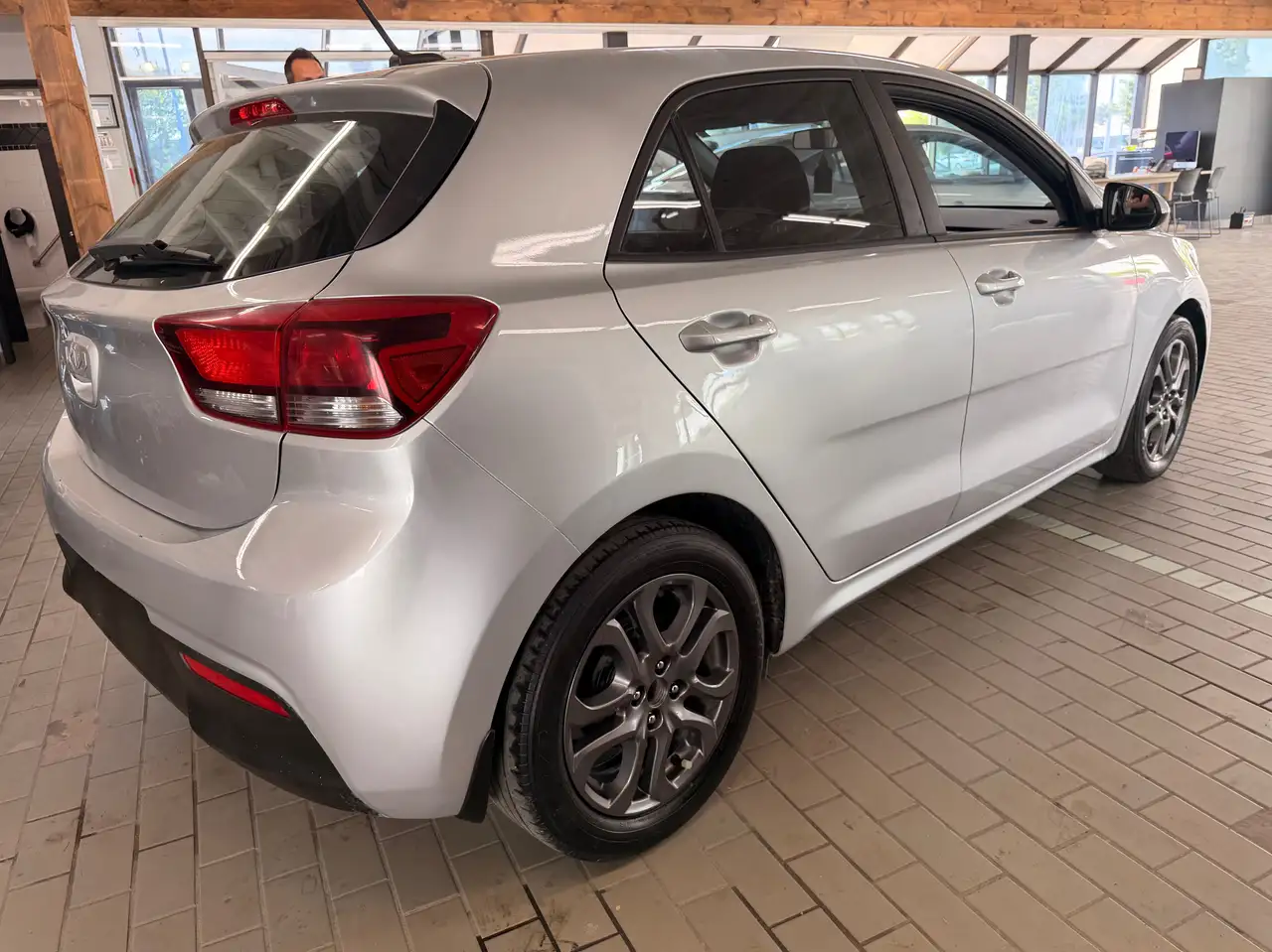Kia Rio снимка Kia Rio