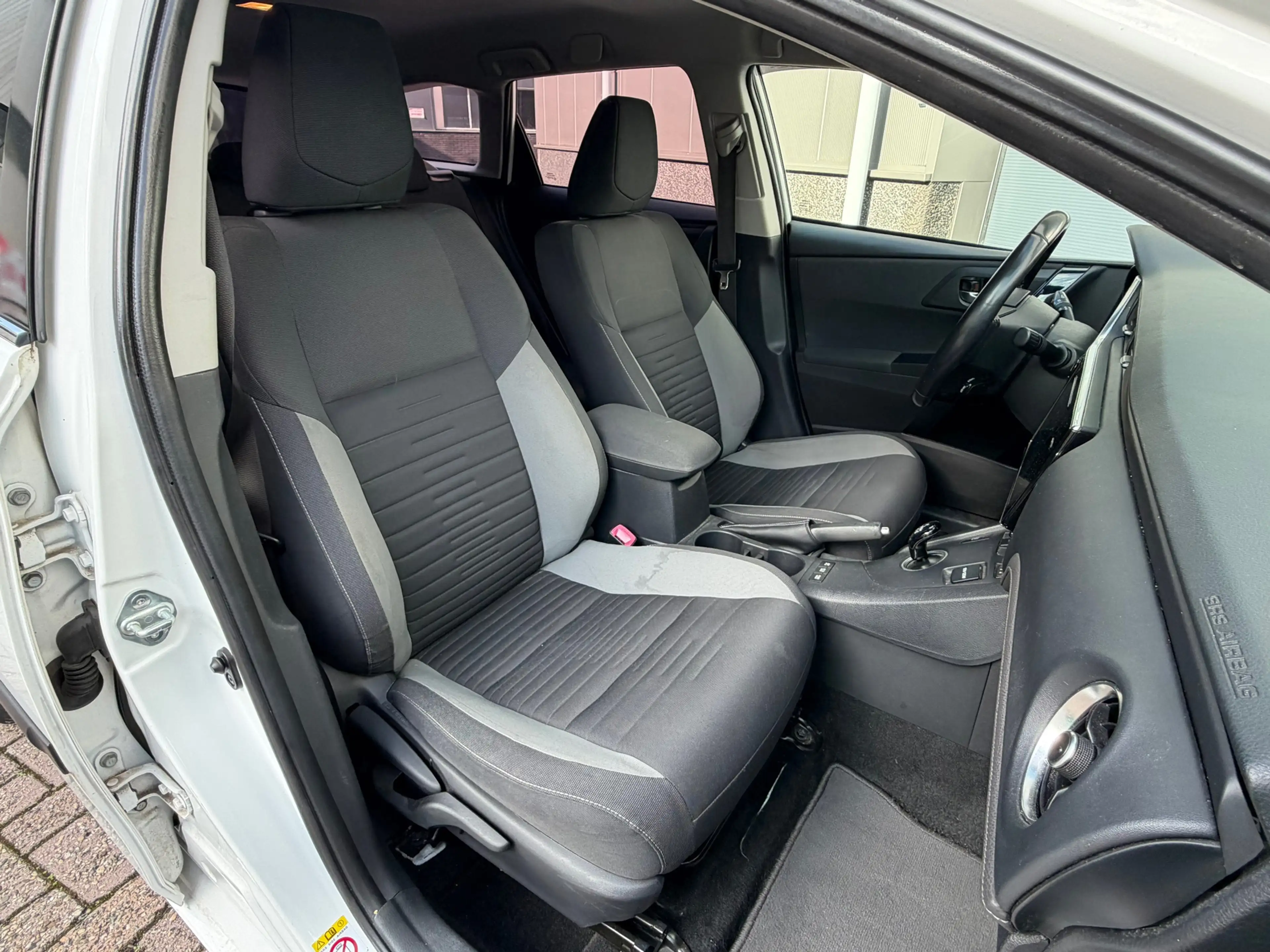 Toyota Auris Touring Sports 1.8 Hybrid Aspiration bj.2015 Camer — photo 11