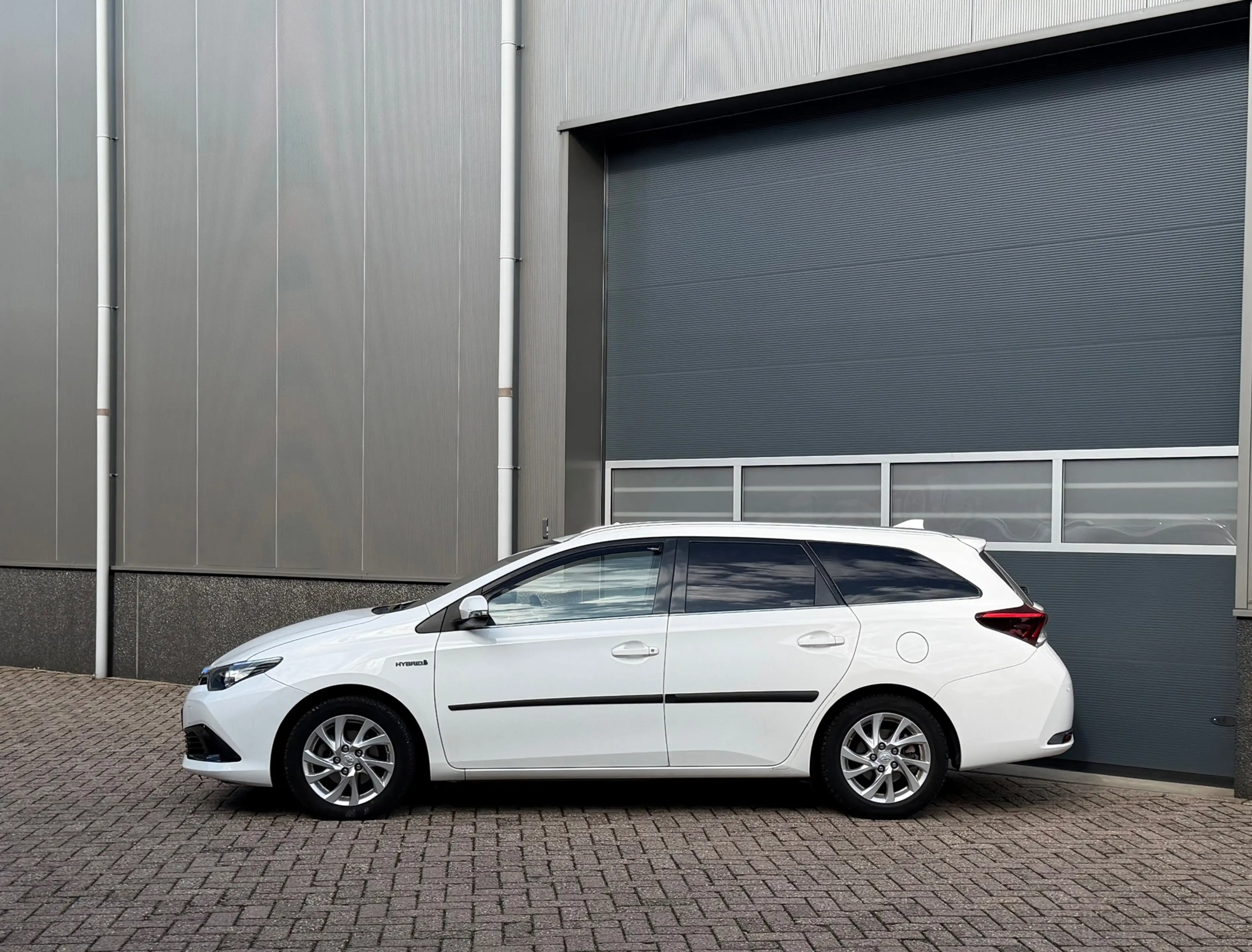 Toyota Auris Touring Sports 1.8 Hybrid Aspiration bj.2015 Camer — photo 2