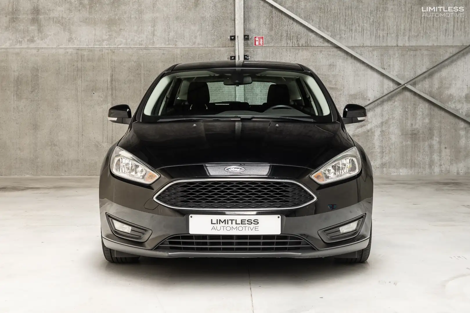 Ford Focus 1.0 EcoBoost Break Noir - 2