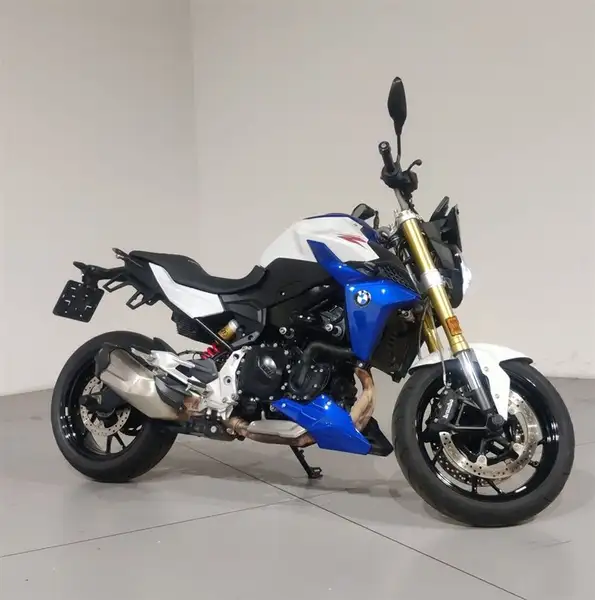 BMW F 900 R - foto 3