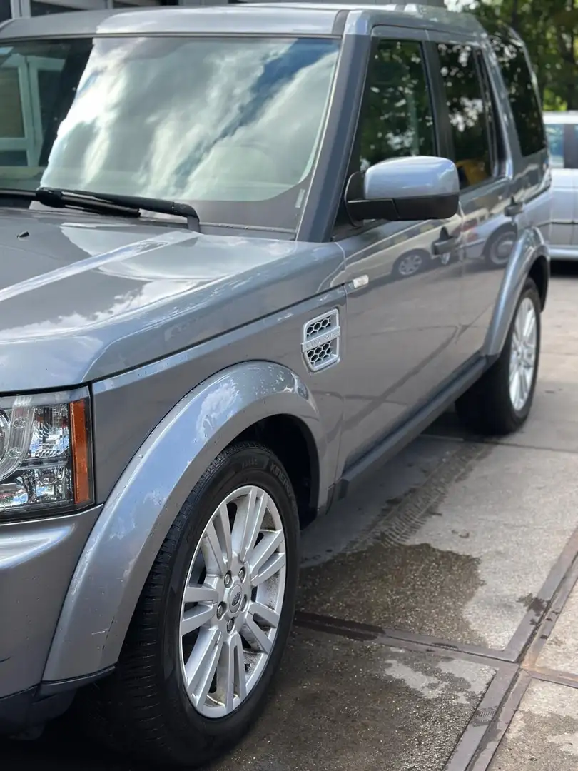 Land Rover Discovery Discovery SD V6 HSE Gri - 2