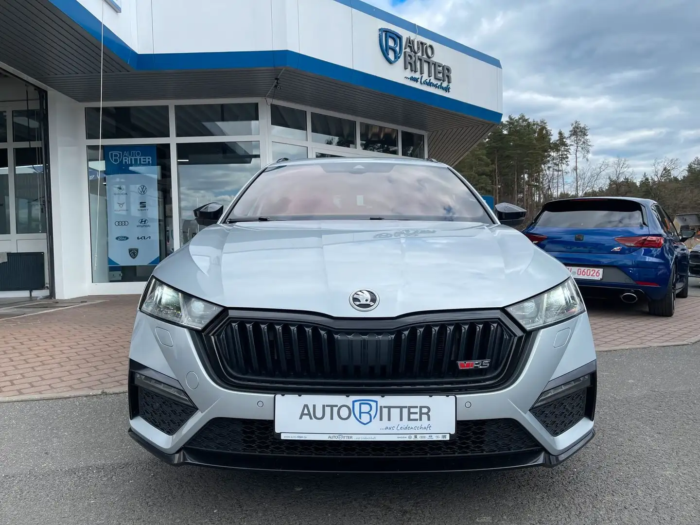 Skoda Octavia Combi RS 1.4 TSI iV First Edition Sta... Silber - 2