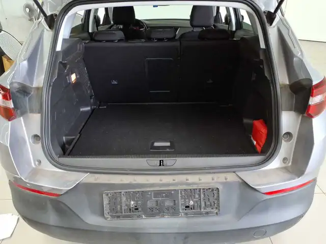 Opel Grandland X view 15