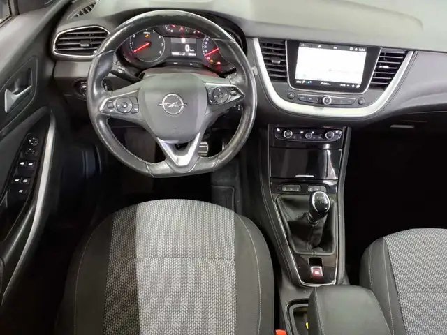Opel Grandland X view 10