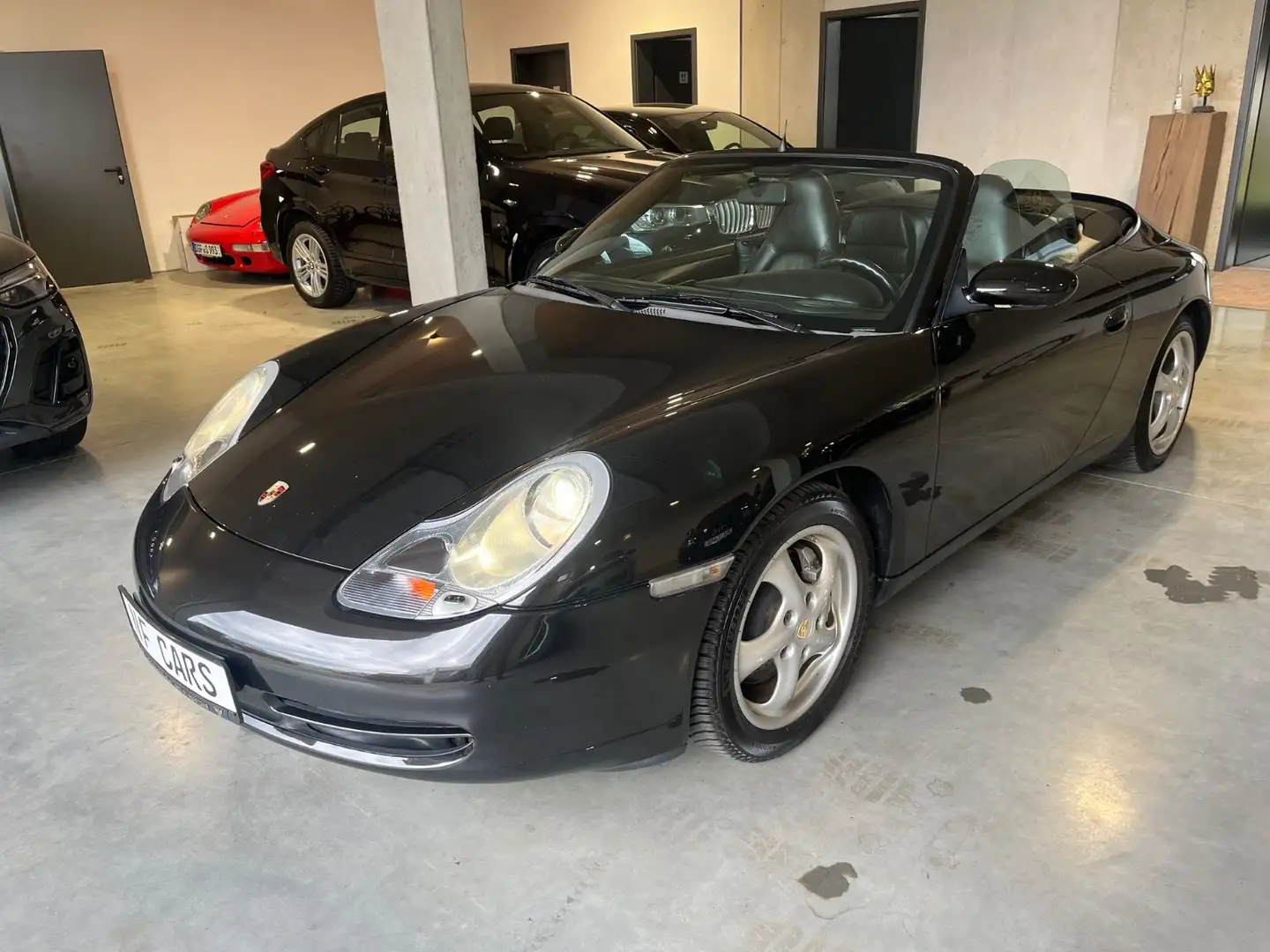 Porsche 996 911 Carrera 4 Cabriolet1.Hand SH Porsche Schwarz - 2