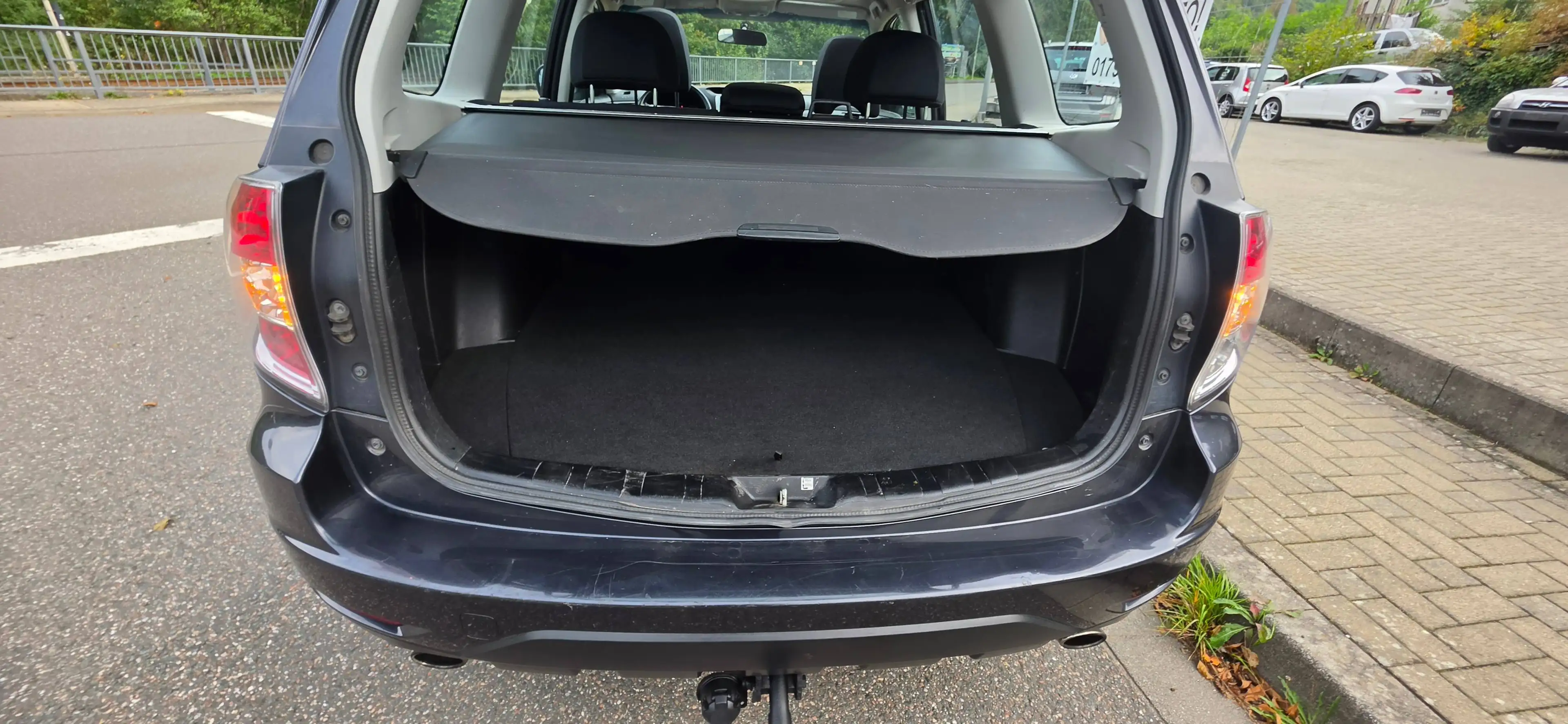 Subaru Forester Comfort 4x4!Xenon!Panorama!Kamera!Tüv neu! — photo 9