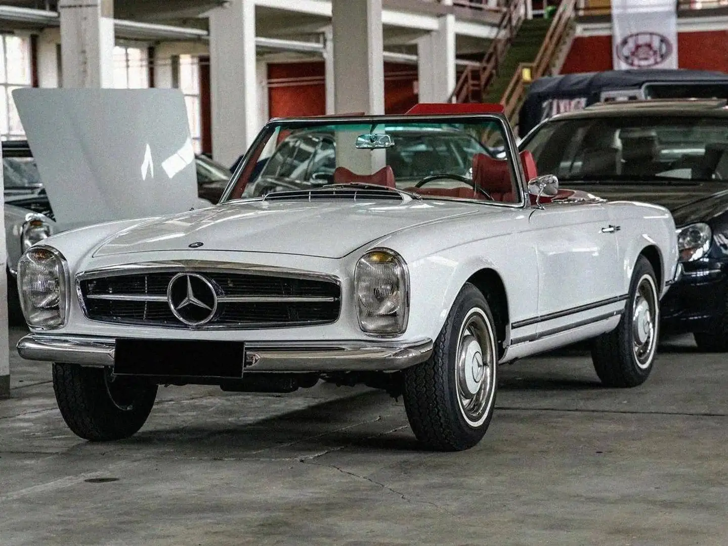 Mercedes-Benz 230 W113 230 SL Pagode Білий - 1